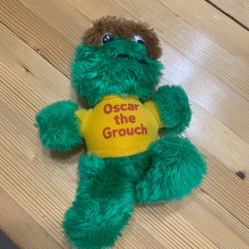 Vintage Sesame Street Oscar the Grouch Plush Hasbro Softies‎ Green Monster Toy